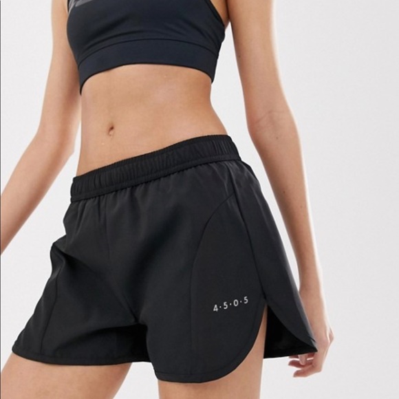 ASOS Black & White Active Shorts Size 4 - Picture 2 of 7